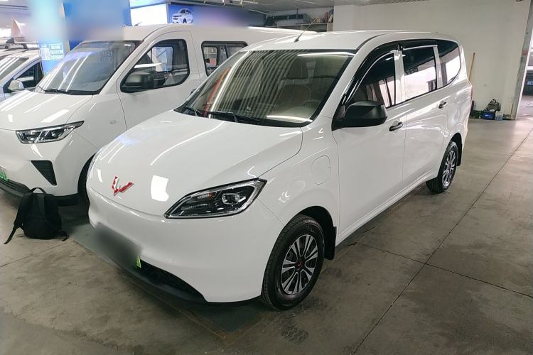 Used Wuling Hongguang New Energy 2024 All-Electric Model 300KM Standard Version