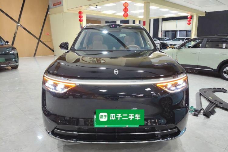 Used Hima AITO M8 2025 Extended-Range Ultra Version 53.4 kWh 6-Seater Edition
