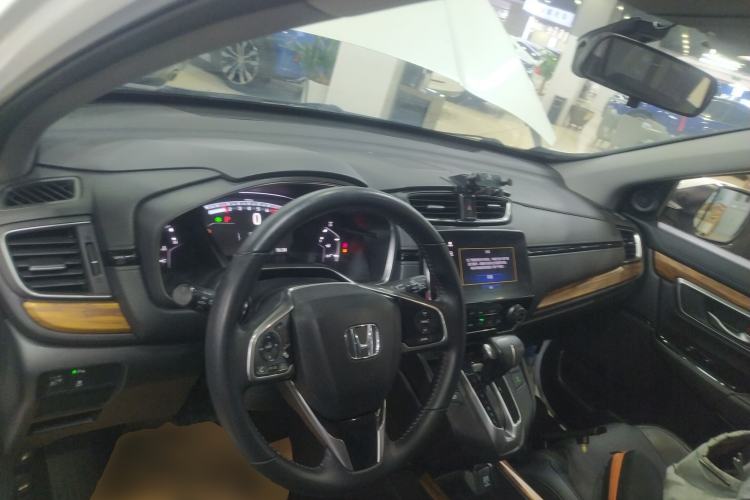 Used Honda CR-V 2017 240TURBO CVT Front-Wheel Drive Fashion Edition
