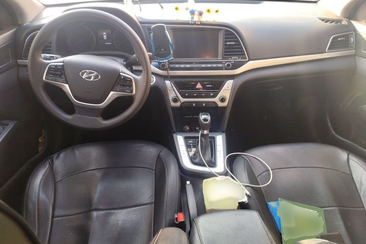 Used Hyundai Elantra 2016 1.6L Automatic ZhiXuan – Elite Version