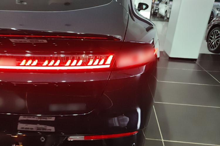 Used  eπ007 2025 Model Pure-Electric 550 Executive Edition