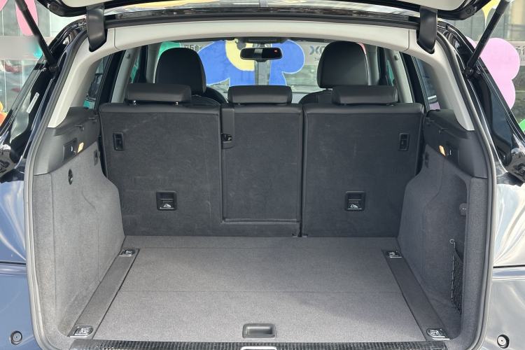 Used Audi Q5 2017 Plus 40 TFSI Technology Model
