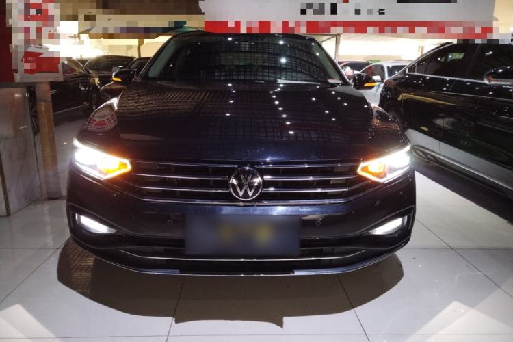 Used Volkswagen Magotan 2020 330TSI DSG Luxury Edition
