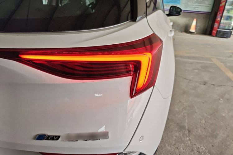 Used Buick Velite 6 2023 430km Range Commuter Version
