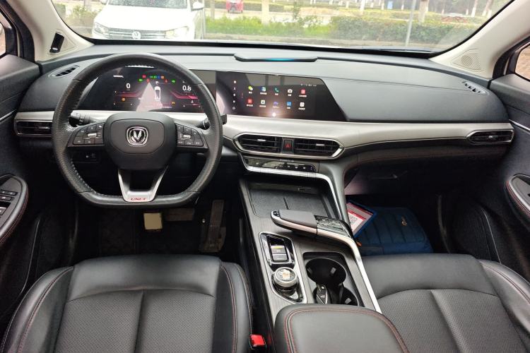 Used Changan UNI-T 2020 1.5T Prestige Version
