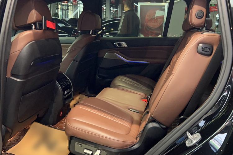 Used BMW X7 2020 xDrive40i Luxury M Sport Package