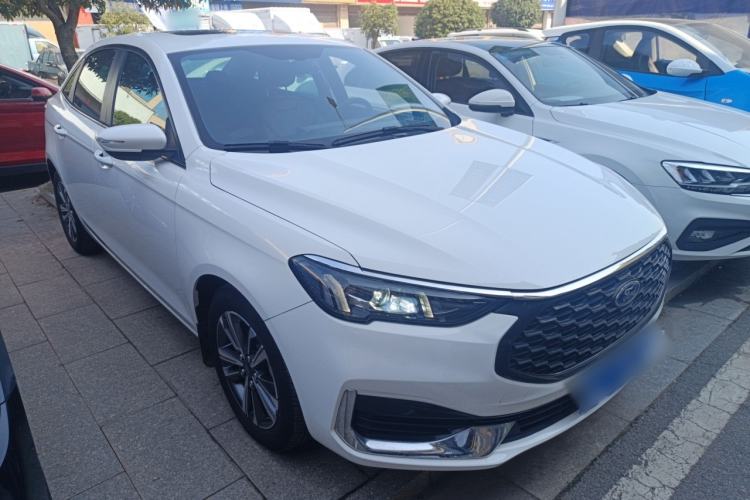 Used Ford Escort 2021 1.5L Automatic Diamond Edition
