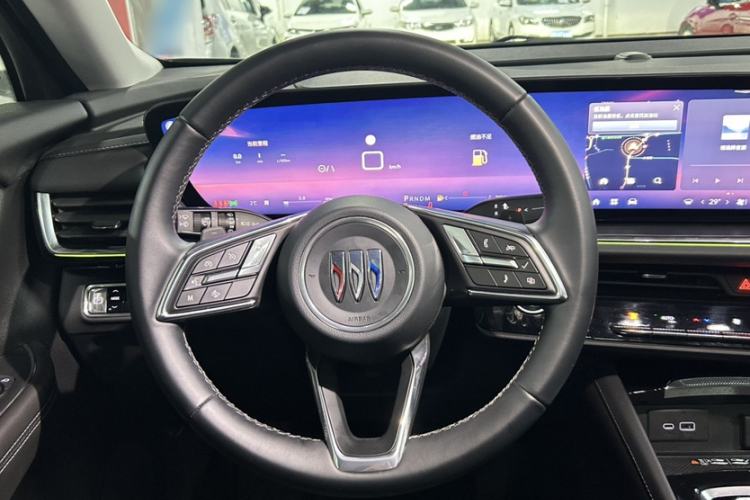 Used Buick Envision 2025 25T Entry-Grade Platinum Edition
