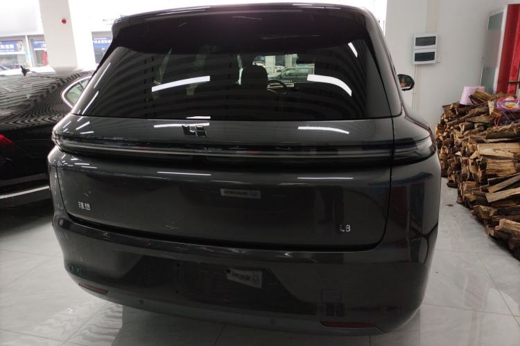 Used Li Auto L8 2023 Max model