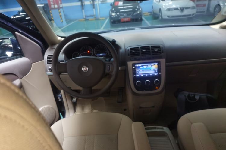 Used Buick GL8 2014 2.4L Classic Edition
