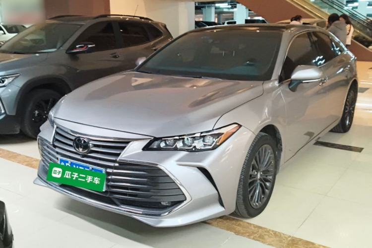 Used Toyota Avalon 2019 2.5L Touring Premium Version China VI Standard