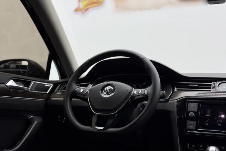 Used Volkswagen Magotan 2019 330TSI DSG Luxury Version China VI Standard