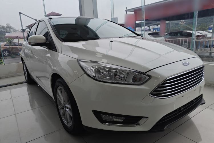 Used Ford Focus 2017 Hatchback 1.6L Automatic Fashion Edition Smart Drive Version