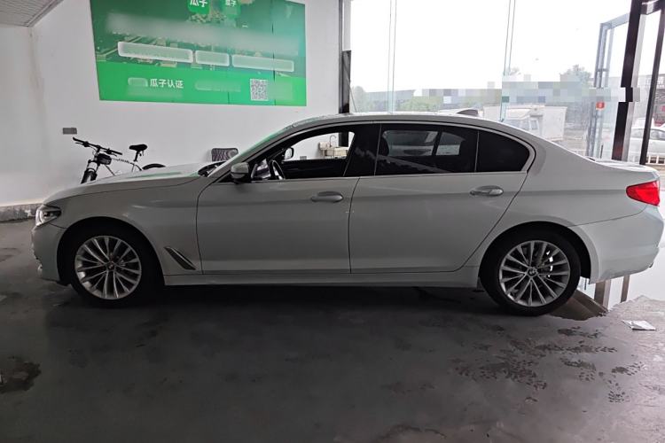 Used BMW 5 Series 2018 530Li Leading Edition Luxury Package
