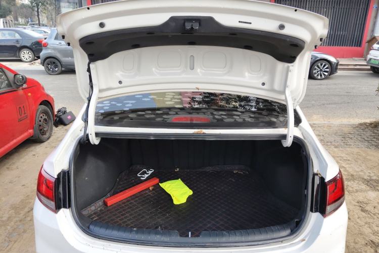 Used Hyundai Celesta 2020 1.6L Automatic GL Enjoyable Edition