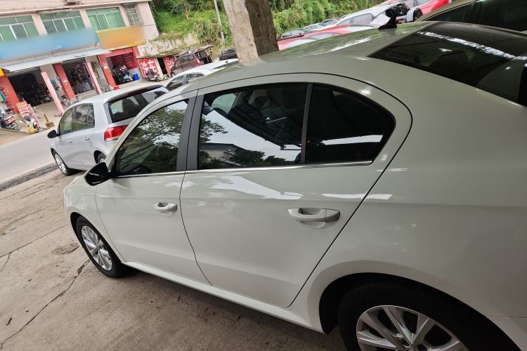 Used Volkswagen Lavida 2017 1.6L Automatic Comfort Edition
