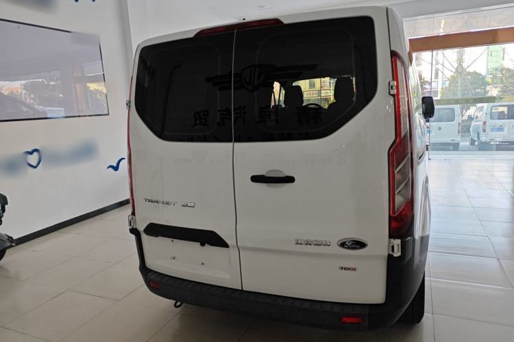 Used Ford Transit 2019 2.0T Diesel Multi-Purpose Commercial Vehicle Short Wheelbase Low Roof 6-Seater China VI Standard