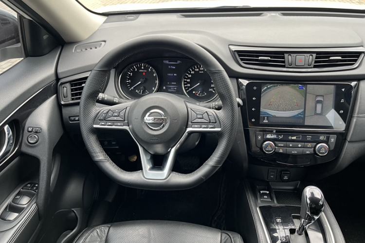 Used Nissan X-Trail 2019 2.0L CVT Smart Connect Comfort Edition 2WD
