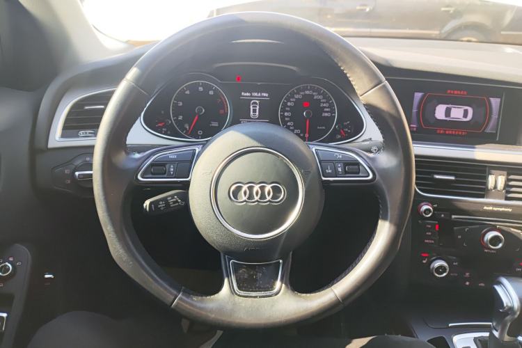 Used Audi A4L 2016 35 TFSI Automatic Comfort Model
