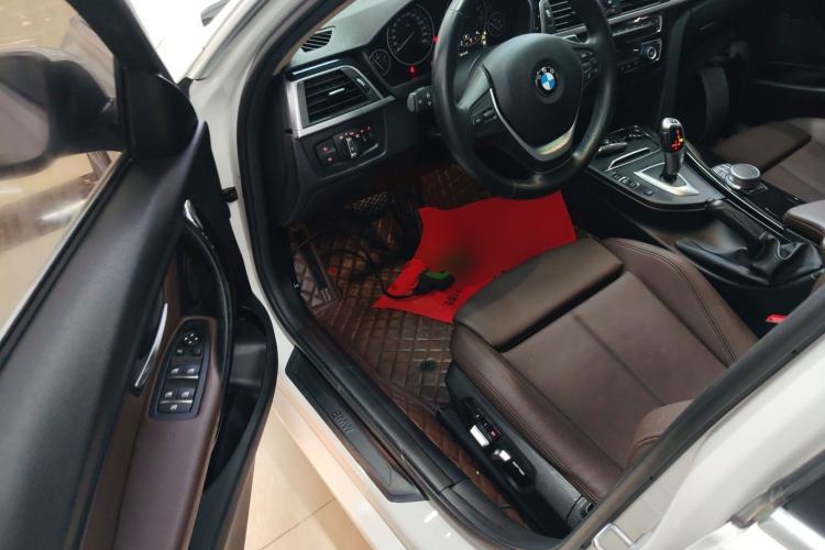 Used BMW 3 Series 2019 320Li Fashion Model
