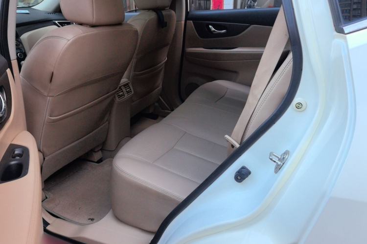 Used Nissan X-Trail 2014 2.0L CVT Comfort Edition 2WD