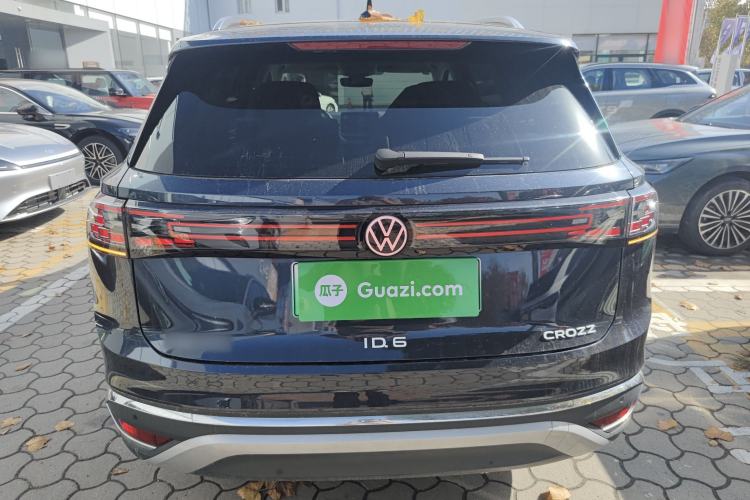 Used Volkswagen ID.6 CROZZ 2022 Long-Range PRO Edition
