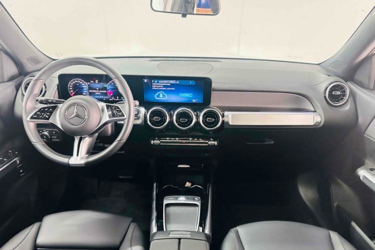 Used Mercedes-Benz GLB 2024 GLB 200 Dynamic Edition
