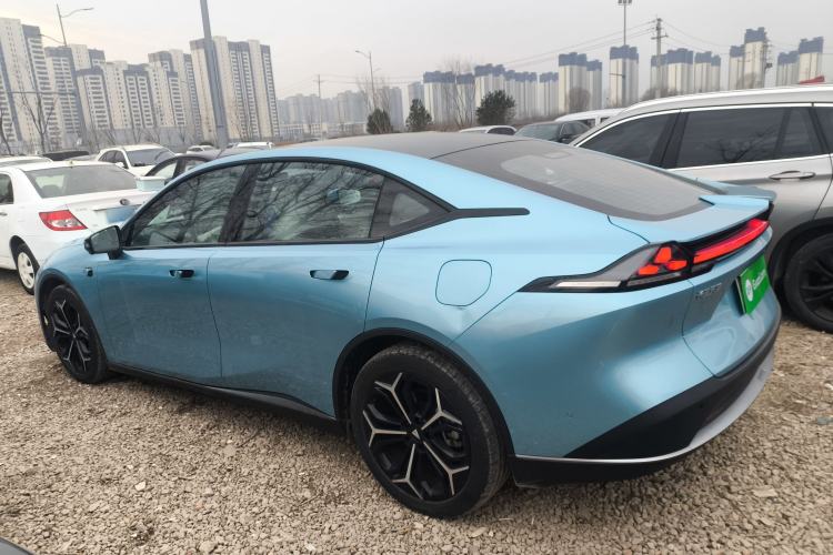 Used  L07 2024 230Max Qiankun Intelligent Driving ADS SE Range-Extended Version
