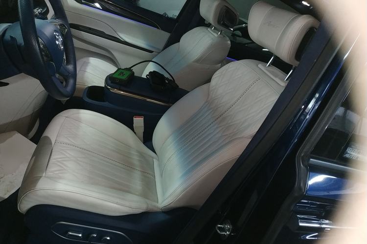 Used Buick GL8 2022 Avenir Avia Four-Seat Prestige Edition