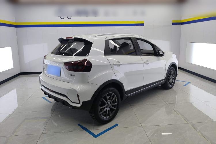 Used Geely Auto Vision X3 2021 PRO 1.5L CVT Deluxe Model
