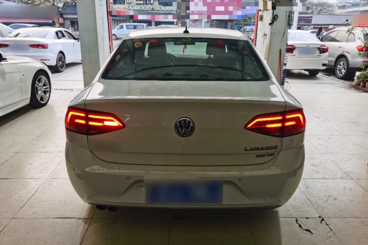 Used Volkswagen Lamando 2018 280TSI DSG Comfort Edition
