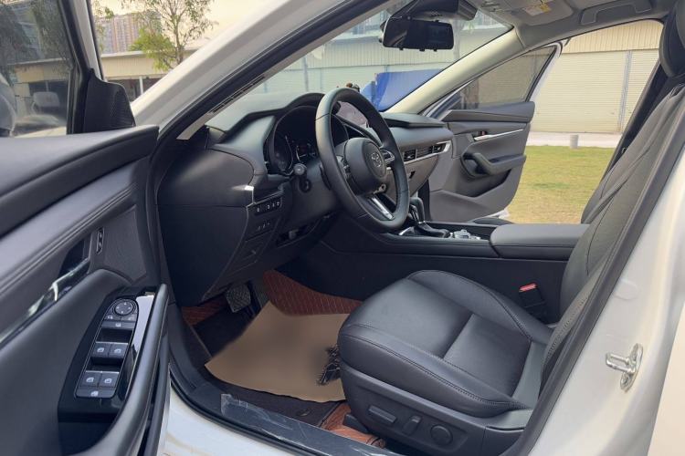 Used Mazda Mazda 3 Axela 2022 2.0L Automatic Zhi Rui Edition
