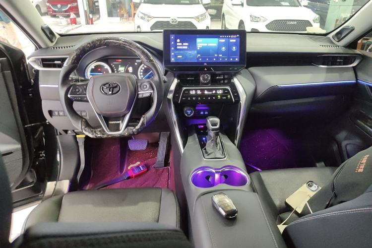 Used Toyota Venza 2022 Dual-Engine 2.5L CVT Two-Wheel Drive Prestige Edition