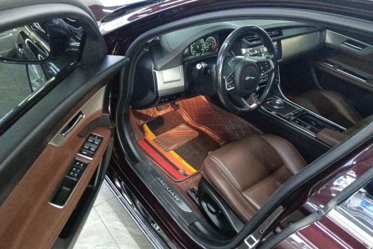 Used Jaguar XFL 2018 XFL 2.0T 250 PS Luxury Edition