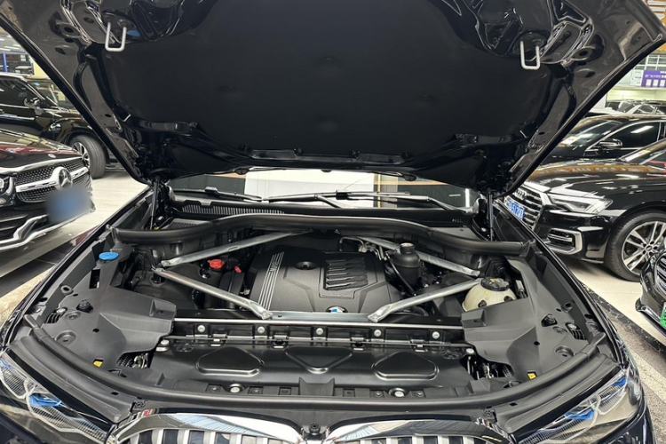 Used BMW X7 2022 xDrive40i Luxury M Sport Package
