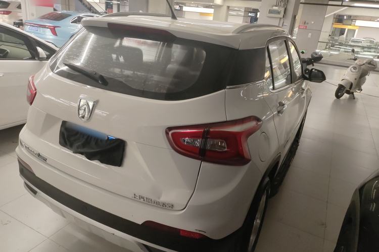 Used Baojun 510 2017 1.5L Automatic Fashion Model