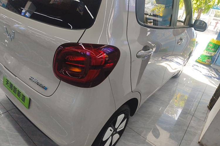 Used Wuling Hongguang MINIEV 2025 Four-Door Version Premium Edition