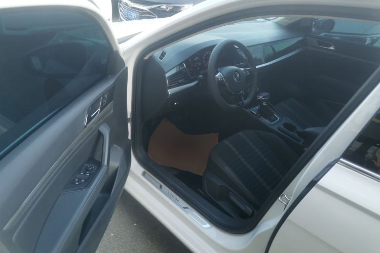 Used Volkswagen Lavida 2021 280TSI DSG Comfort Edition
