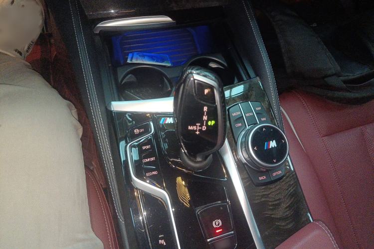 Used BMW 5 Series 2022 525Li M Sport Package