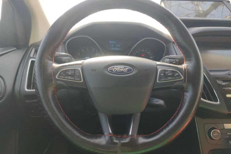 Used Ford Focus 2017 Sedan 1.6L Automatic Fashion Edition Smart Drive Version