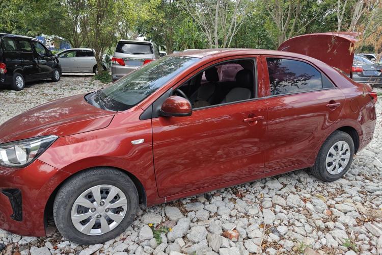 Used Kia Pegas 2017 1.4L Manual Fashion Edition Smart
