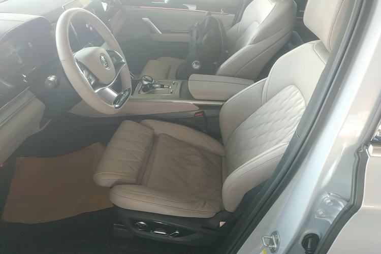 Used BYD Tang New Energy 2024 DM-p Champion Edition 215 km All-Wheel-Drive Flagship Model