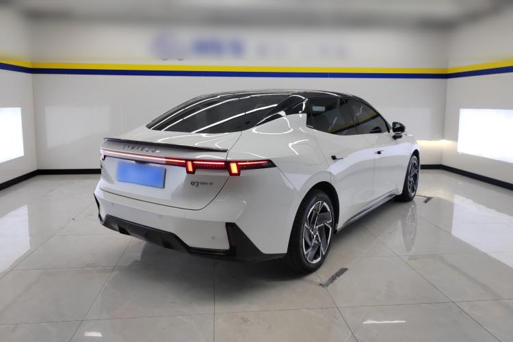 Used Lynk & Co 07 2024 EM-P 126 Long-Range Halo
