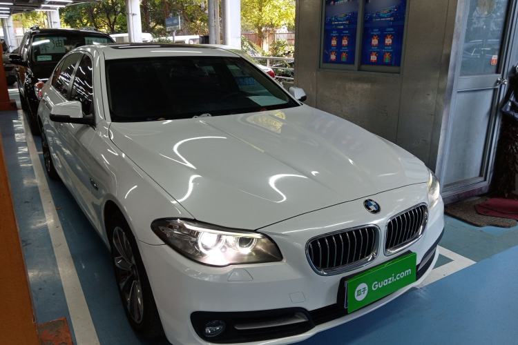 Used BMW 5 Series 2017 525Li Leading Model
