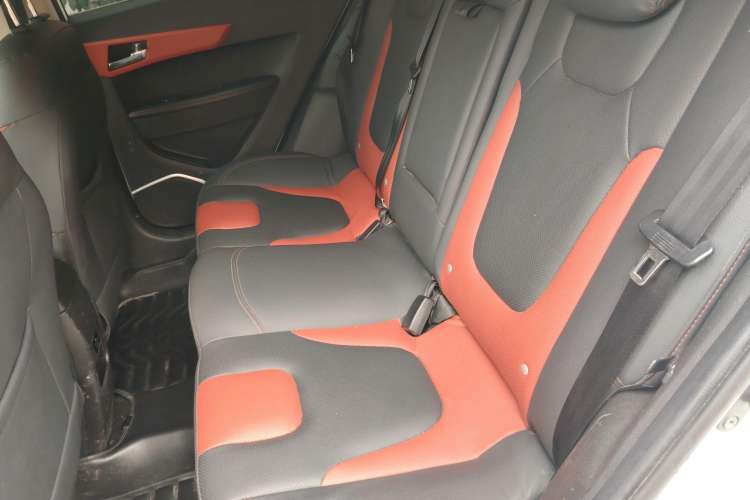 Used  Refine S2 2018 Smart Drive Edition 1.5L Manual Luxury Smart Model
