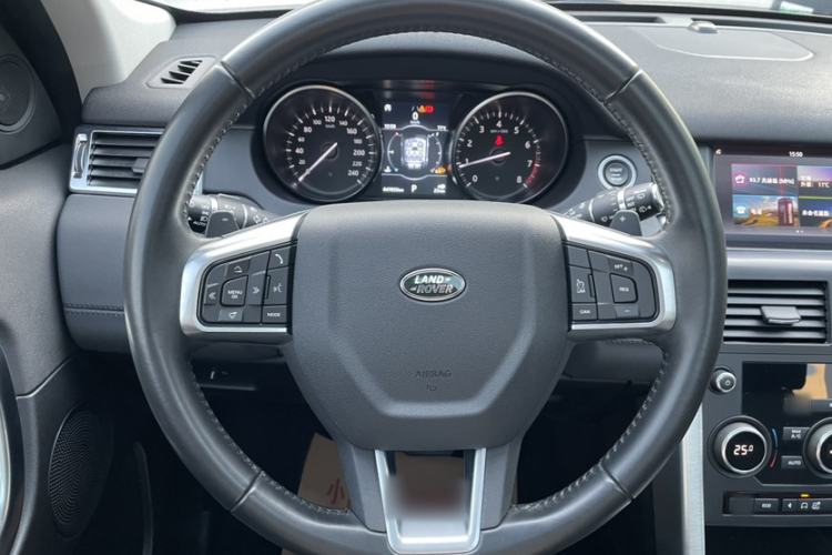 Used Land Rover Discovery Sport 2019 240 PS SE Version China VI Standard