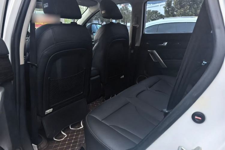 Used Haval H2 2016 Red-Label 1.5T Manual Two-Wheel Drive Luxury Model
