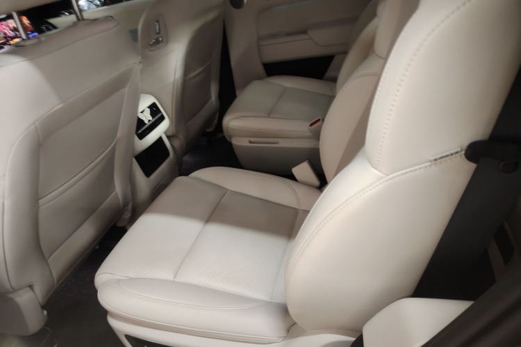 Used Li Auto L8 2023 Pro Model
