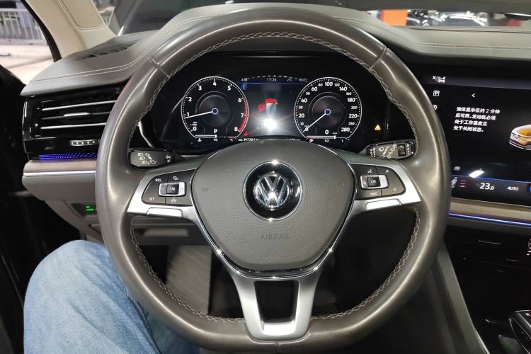 Used Volkswagen Touareg 2019 2.0TSI Ruiyi Edition China VI Standard
