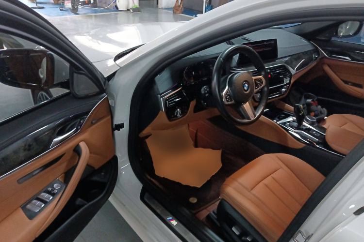 Used BMW 5 Series 2020 530Li Leading Model M Sport Package
